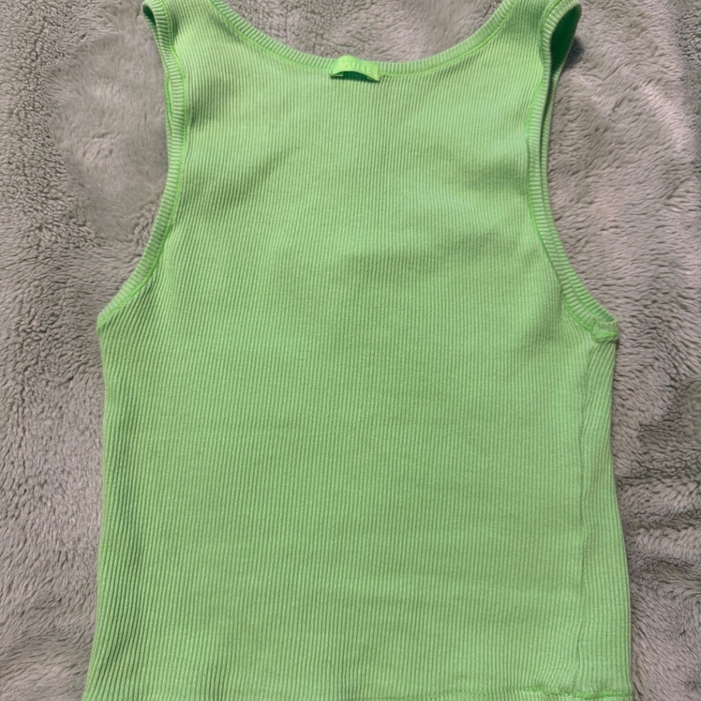 Skims Green Ribbed Tank Top - Picture 6 of 6